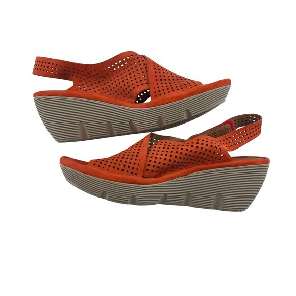Clarks Perforated Orange Wedge Slingback Sandals Womens Size 7 - Picture 1 of 7
